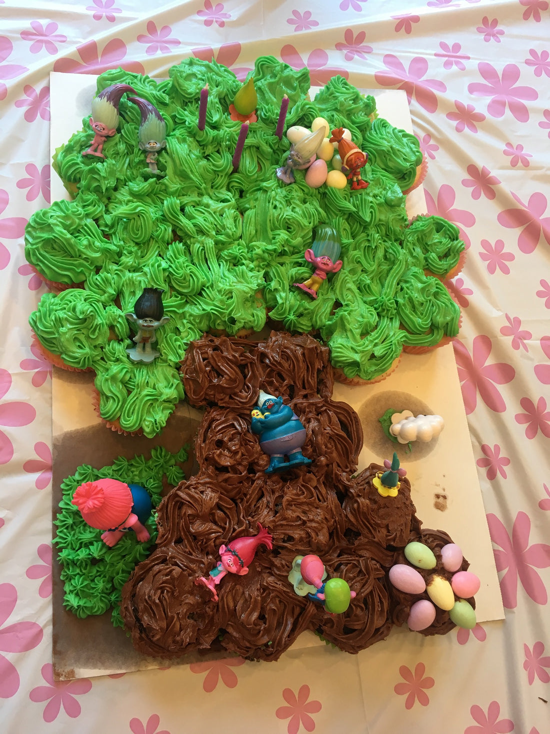 Super Easy Trolls Cupcake Cake